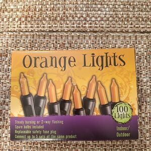 New 100 Orange Lights Indoor Or Outdoor New Unopened Box